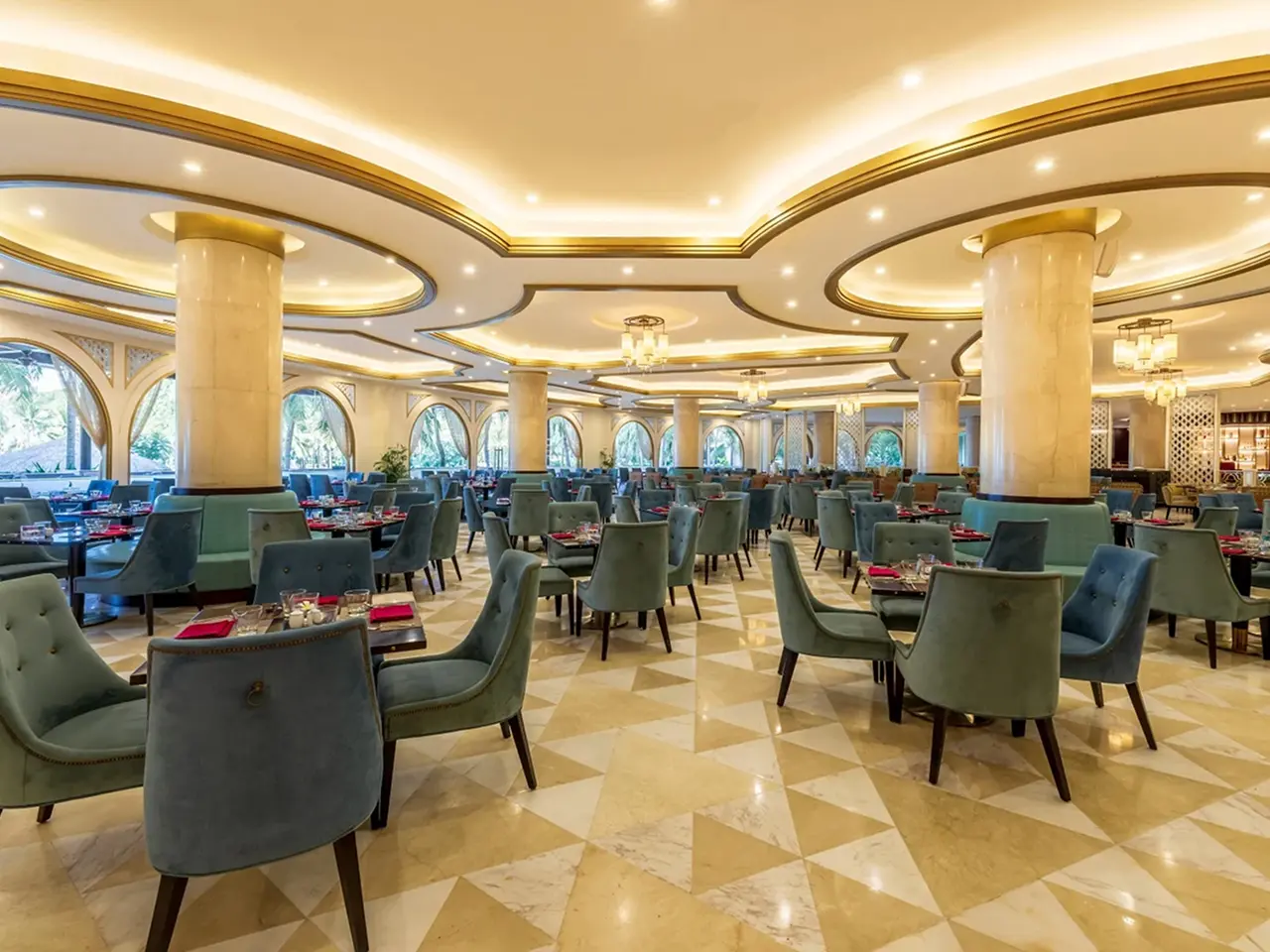 Nhà hàng Lotus Vinpearl Resort Nha Trang Nhà hàng Lotus tại Vinpearl Resort Nha Trang phục vụ buffet sáng