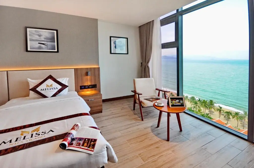 Khách sạn 4 sao trung tâm Nha Trang hướng biển Khách sạn 4 sao trung tâm Nha Trang hạng phòng Sea View