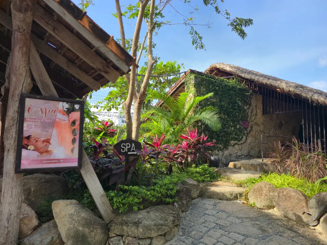 Lối vào khu spa tại I-Resort Nha Trang Lối vào khu vực spa và chăm sóc sức khỏe tại I-Resort