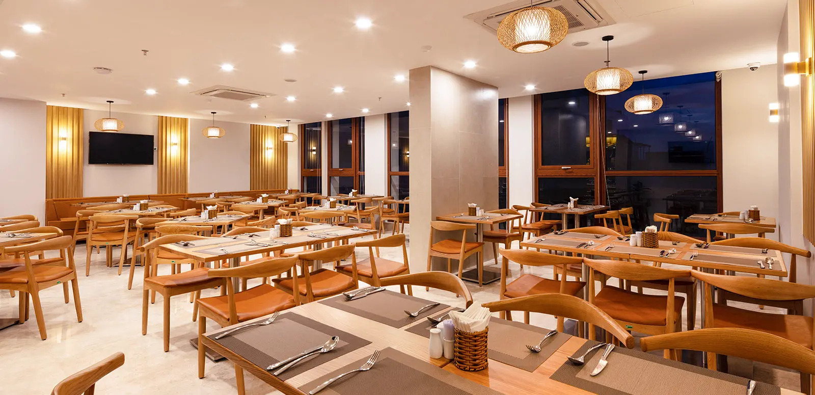 Nhà hàng buffet sáng Sun Kiss Hotel Nhà hàng phục vụ buffet sáng tại Sun Kiss Hotel Nha Trang