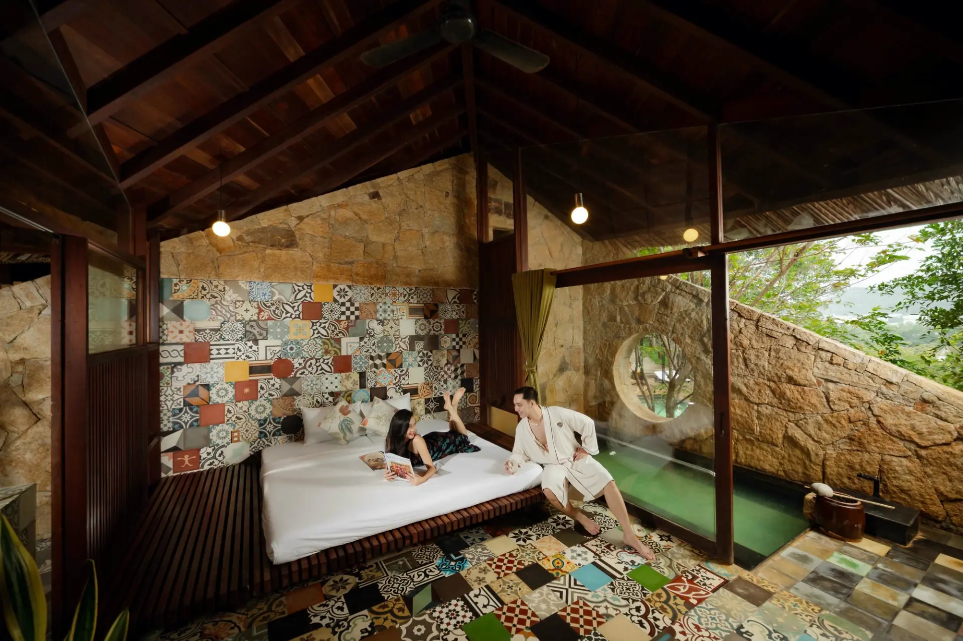 Vé VIP Bungalow Hướng Hồ Bơi I-Resort 10/2026: Giá Vé Và Tiện Ích