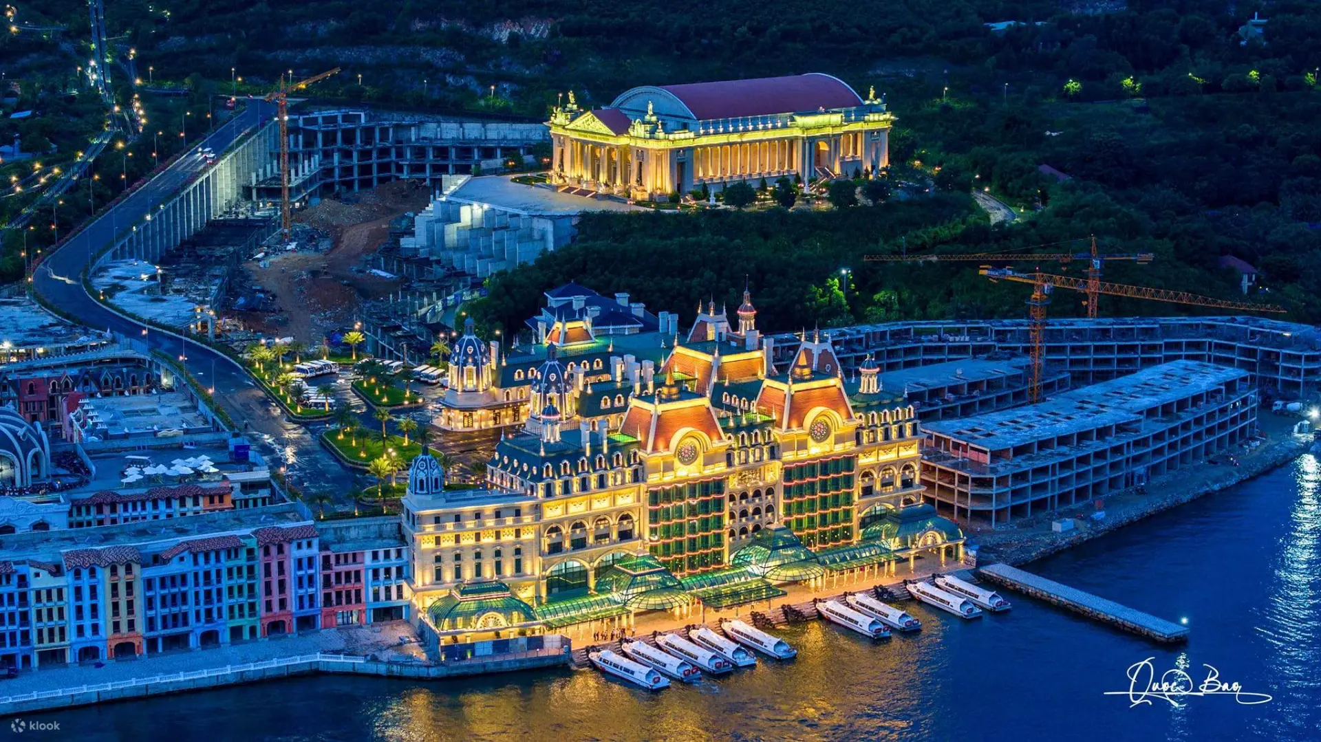Vé Vinpearl Harbour Nha Trang 10/2026: Bảng Giá Mới Nhất