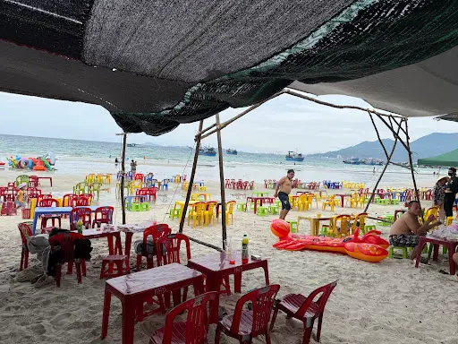 Đặc sản ven biển Dốc Lết Các quán ăn ven biển phục vụ đặc sản Dốc Lết